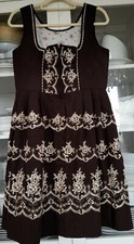 Vintage Dirndl Balkonett Gr.44 Braun mit Stickerei in Creme Bestickt
