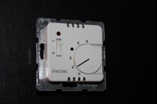 Berker Modul 2 RTR Raumtemperaturregler mit An/Aus in polarweiß