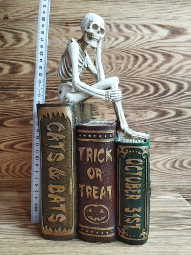 Gothic buchstütze skelett - gothic,