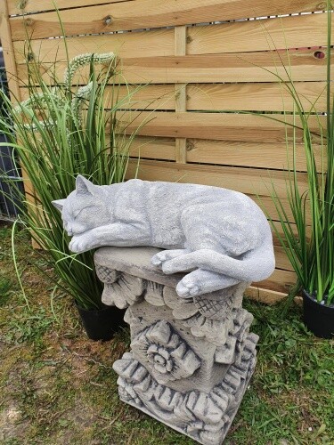 Gartenfigur katze liegend - gartenfigur,