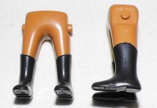 11958, Lange Hose, hellbraun, Reitstiefel, schwarz