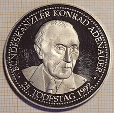 Medaille Deutschland Bundeskanzler Konrad Adenauer 25. Todestag 1992 Bundesadler