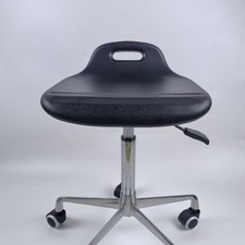 Sitzplatte mit Griff