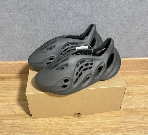 Adidas yeezy foam runner - yeezy, rnr