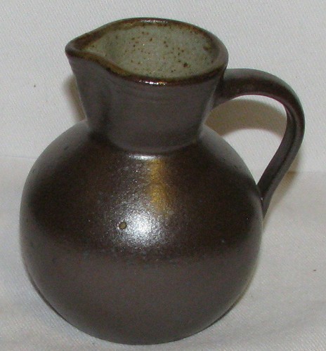 Vase hübscher brauner - -,
