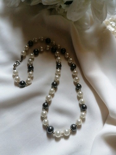 Perlenschmuck alte perlen - alte,