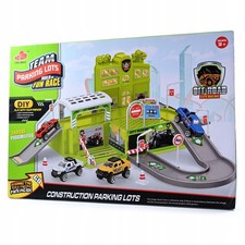 Grünes Parkhaus Garage 4