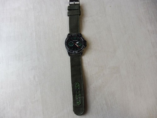 Werbe quarzuhr dunlop - werbe, quarzuhr,