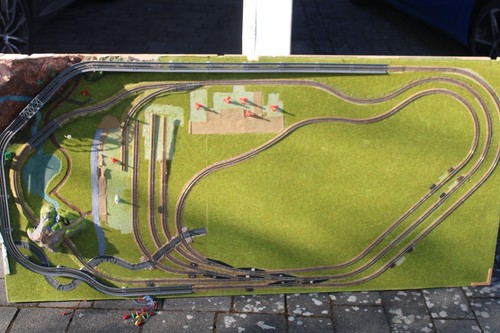 Modellbahngelände mit