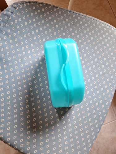 Tupperware snacky brot - tupperware,