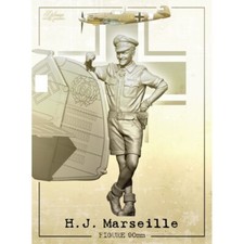 Dolman miniatures 90mm Scale