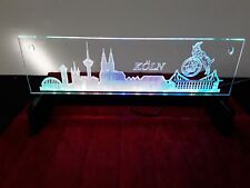 Skyline Köln mit Logo 1.FC Köln-Farbwechsel oder Rot-mit Standfuss und Netzteil