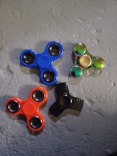 4 PRO fidget spinner