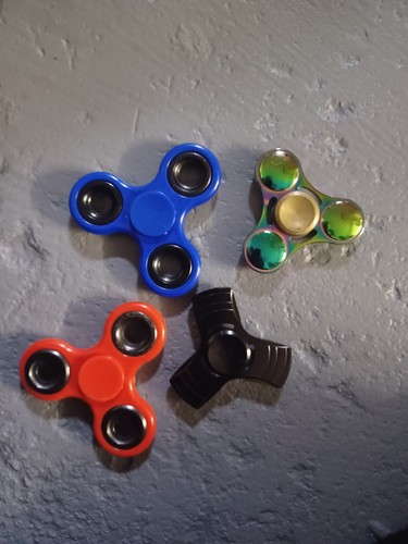 Pro fidget spinner - 4,
