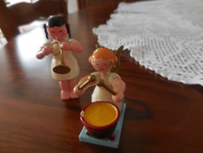 2 Engel alt Erzgebirge WEHA Trommler sitzend und Trompeter stehend