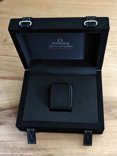 Omega moonwatch original - omega,