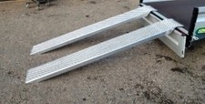 Alu Auffahrschiene Auffahrrampe Schiene Rampe 1000 kg 2000 mm für Anhänger