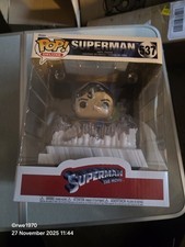 Funko Pop Deluxe Superman The