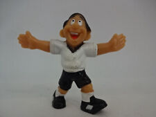 Fußballer / DFB Verteidiger beim Torjubel mit der Nr.3 - 50 mm