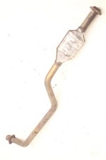 Mercedes W124 250D 83KW Limousine Mittelschalldämpfer Schalldämpfer 1244903236