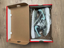 Nike Air Vortex '17 "Stealth" Damen Sneaker Laufschuhe grün/grau Gr. 41 TOP Zust