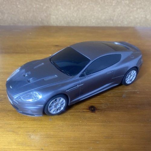 Scalextric aston martin dbs - aston,
