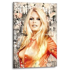 ACRYLGLAS WAND BILD BRIGITTE