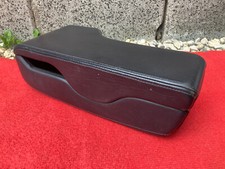 ORIGINAL Audi A6 C4 Mittelarmlehne Leder schwarz Fach Armlehne US MAL Quattro s6