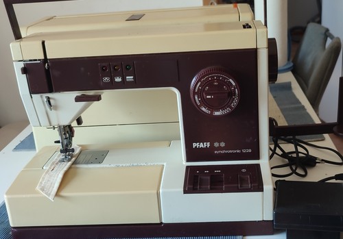 Pfaff synchrotronic 1229 - synchrotronic,