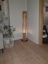 Handarbeit , Stehlampe aus Alt