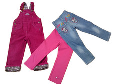 3 Tlg. Set: HELLO KITTY Jeans + PAPAGINO Latzhose + S.OLIVER Leggings Gr. 104