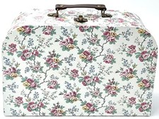 Sass and Belle Pappkoffer -