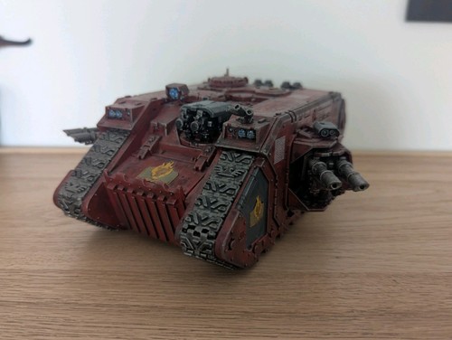 Chaos space marine land raider - chaos,