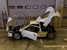 Ford RS 200 weiß Straßenversion RS200 white Street Version Ricko 1:18