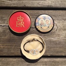 Seltenes Queen Elizabeth II Krönung Kostüm Armband & King George 1937 Spiegel