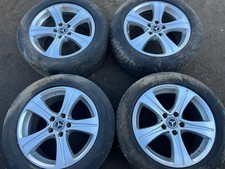 alloy wheels 4 piece Without