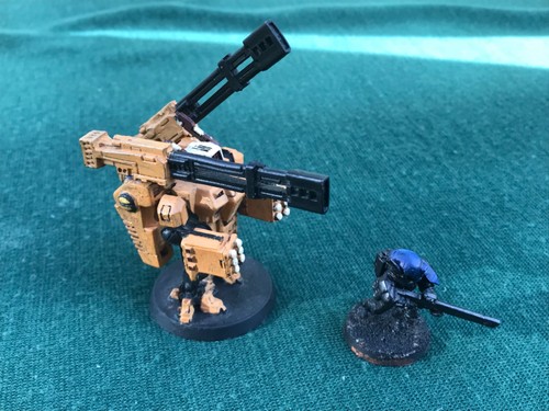 Warhammer 40000 tau broadside - tau,