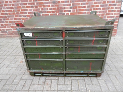 Werkzeugschrank - 1x,