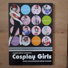 Tsunami Graphix: Cosplay Girls
