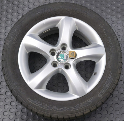 Skoda nr4 fabia ii - ⭕1x,
