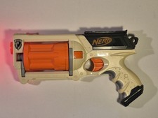Nerf N-Strike Maverick REV-6