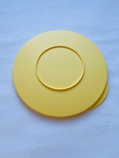 Tupperware Ersatzdeckel, Junge