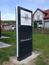 Werbepylone Sonderdesign LED beleuchtet