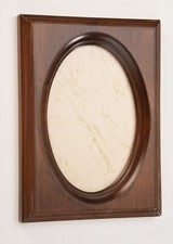 Massiv Holz Nußbaum farbe 10x15 cm. Oval Rahmen mit Reflo Glas und Rückw. Häng