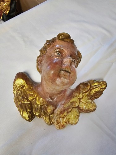 Antiker handgeschnitzter