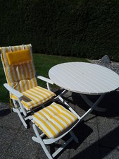 gartenmöbel set holz massiv weiss gebraucht, 1 Tisch rund 120 cm, 4 Stühle, 1 Ho