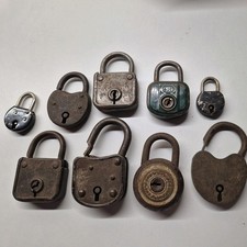 9x Vintage Schlösser Vorhängeschloss  Bügelschloss antik