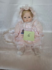 Porzellan Puppe Engel Engelskleid Art. Nr. 464011 Künstler Theo Menzenbach