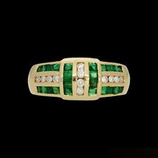 585  Gold Ring - 24 Smaragde