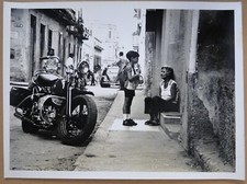 Kuba Nick Ysenburg Straßenszene Motorrad VW Käfer 90er Jahre großes Foto